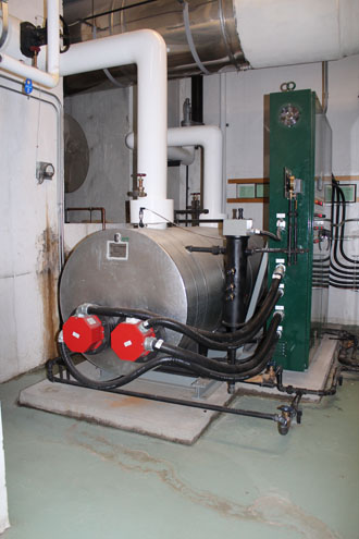 Electric boiler helps save energy - staff photo 