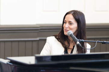 Chantal Kreviazuk