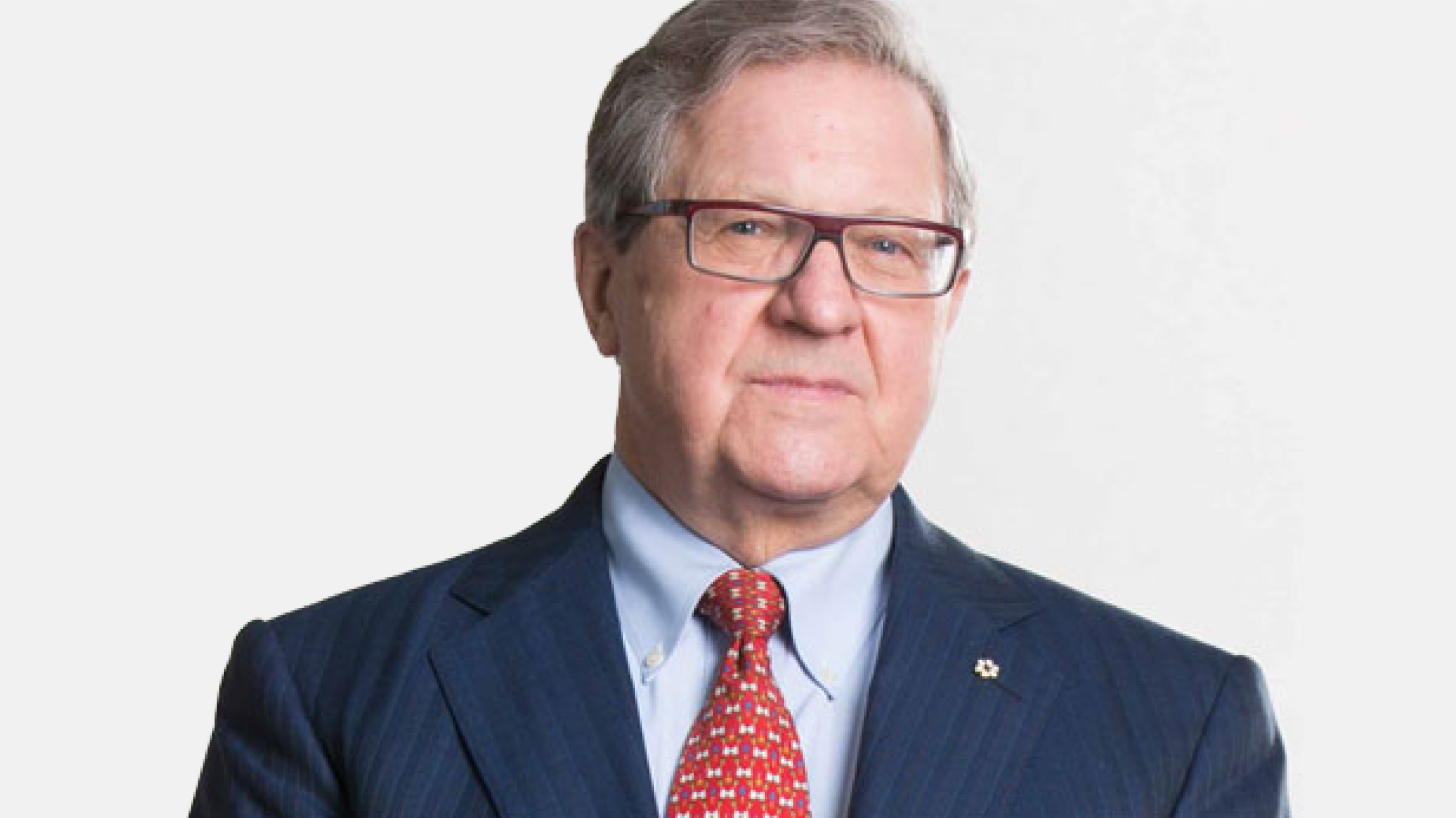 Dr. Lloyd Axworthy headshot