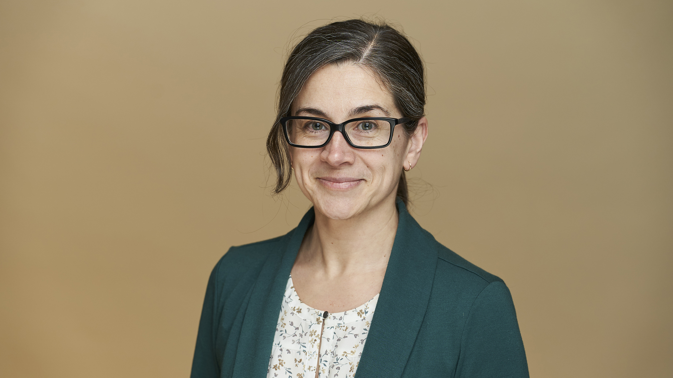 Dr. Danielle Defries