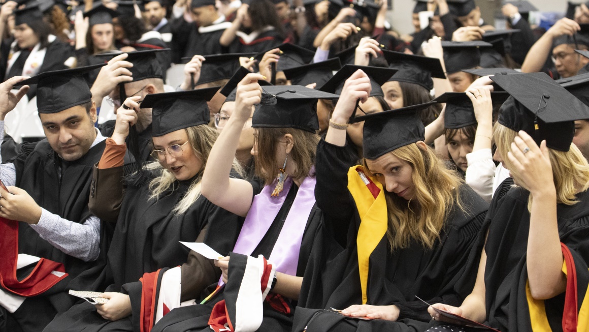 2025-10-17 U of W Convocation (126)