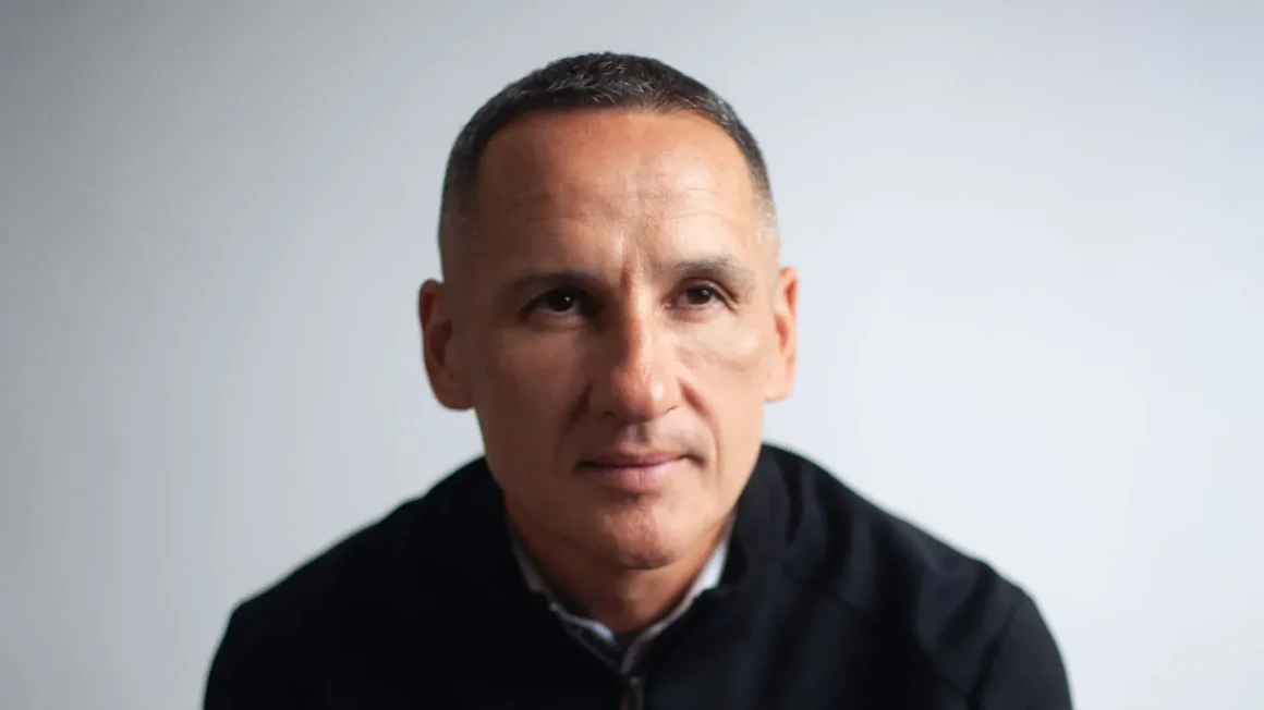 Kevin Chief headshot